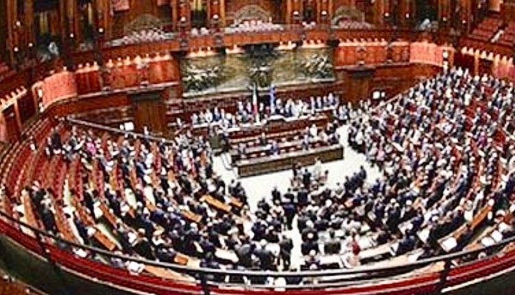 “Settembre, andiamo. È tempo di migrare”. Ma i neo vannacciani non sono D’Annunzio